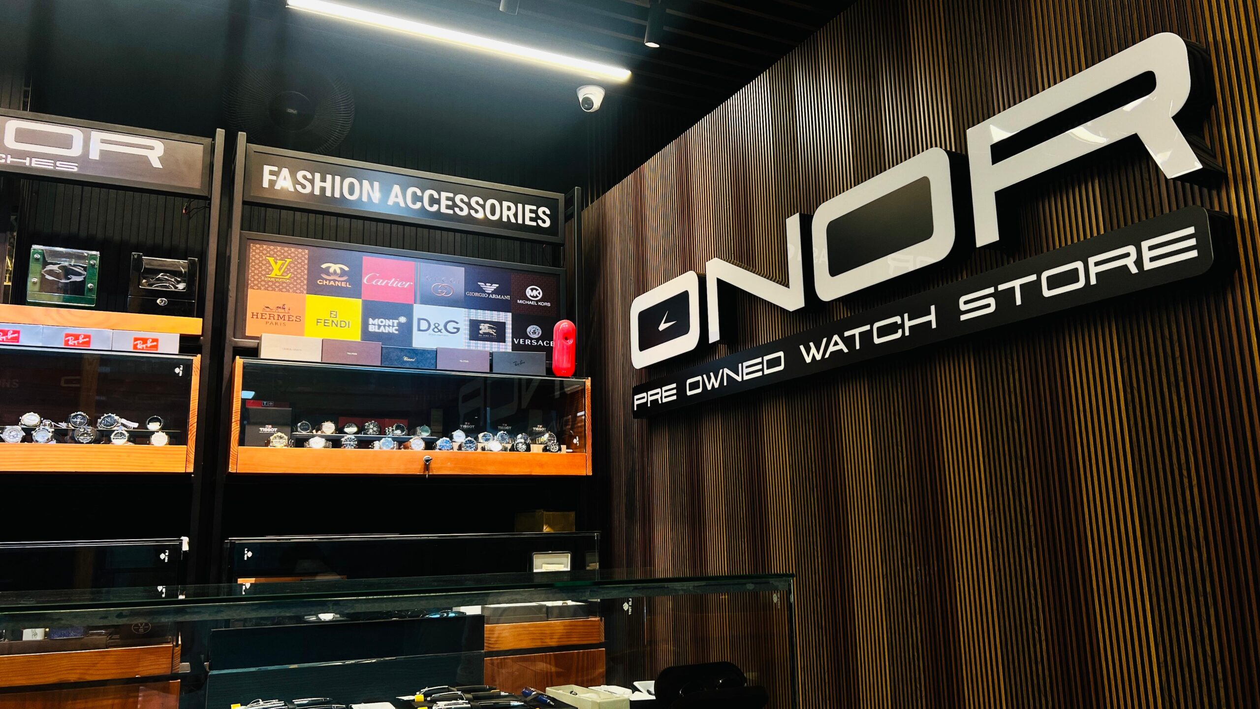 Onor Watch Store Kochi, Kerala